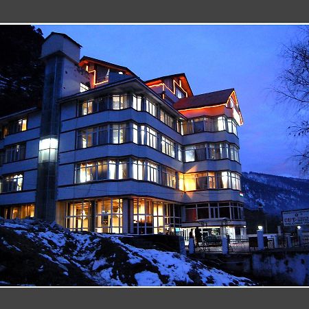Hotel Out Town Manāli Eksteriør billede