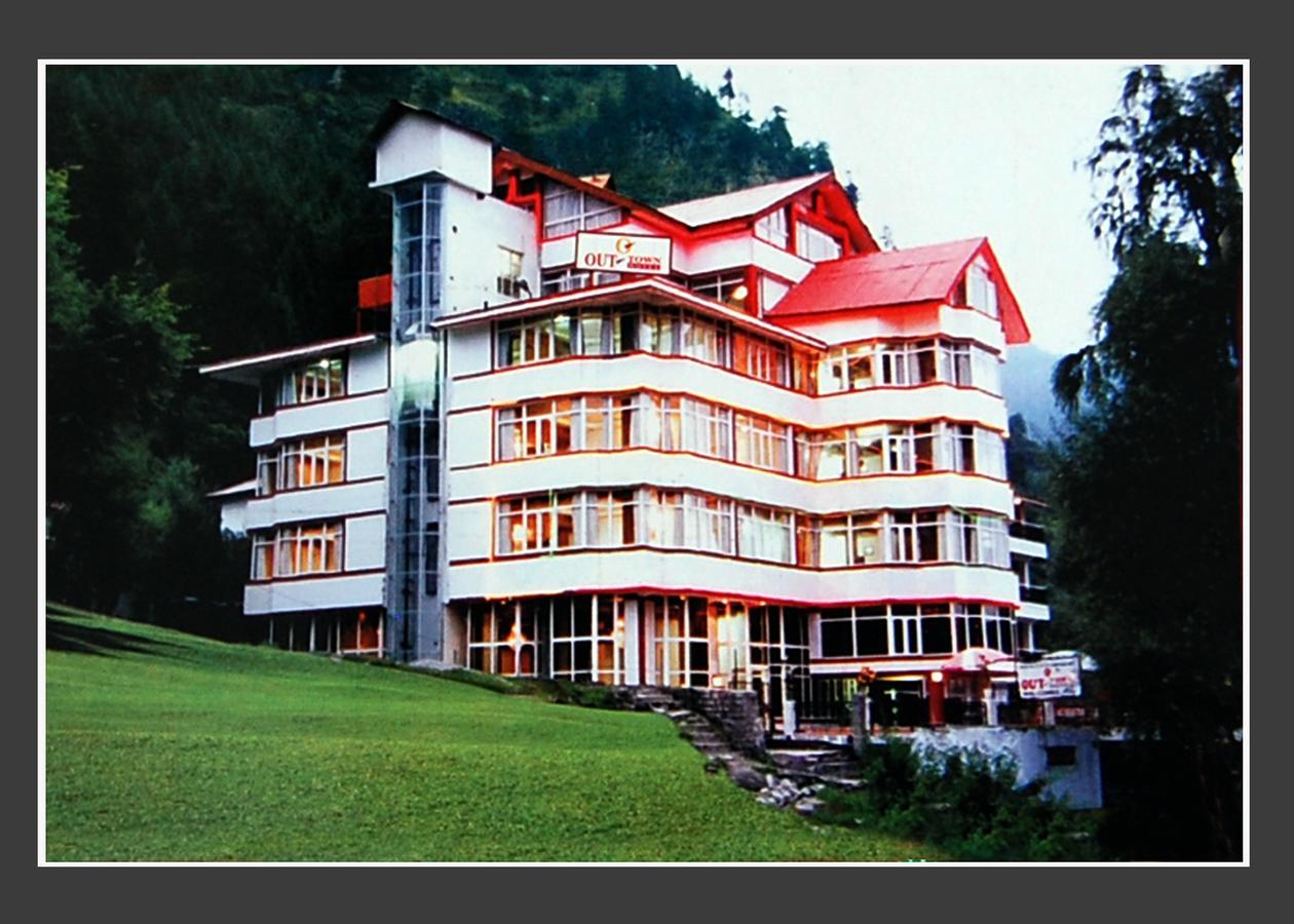 Hotel Out Town Manāli Eksteriør billede