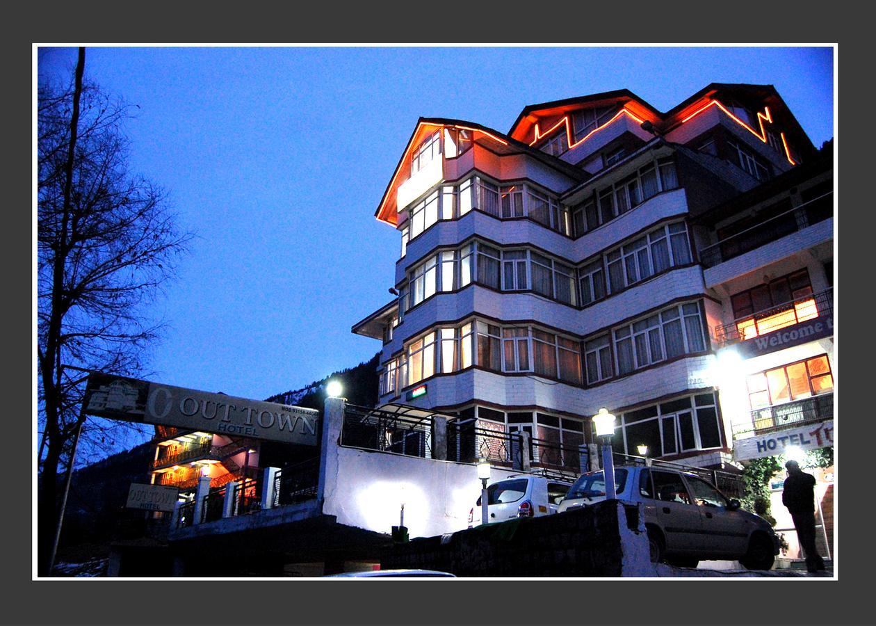 Hotel Out Town Manāli Eksteriør billede